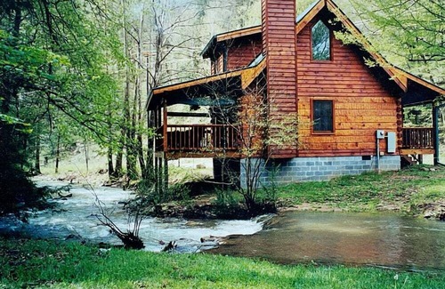Townsend Cabin | Creekside