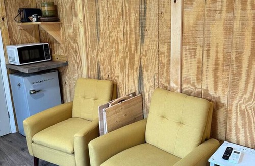 Elkton Apartment | Creekside Villa 1 bedroom