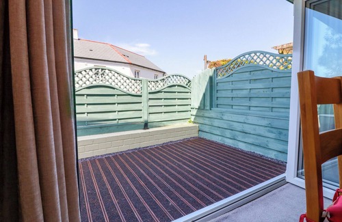 Tintagel Cottage | Cres