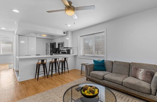 Midtown Apartment | Crescent Furnished Apartments v2