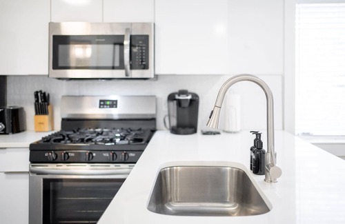 Midtown Apartment | Crescent Furnished Apartments