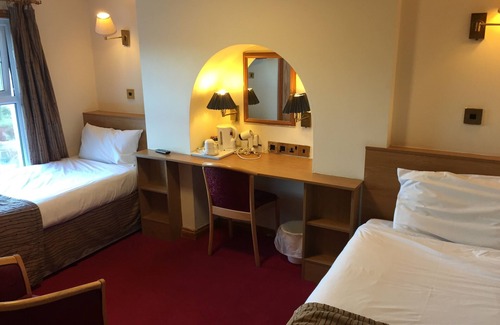 Reading Hotel | Crescent Hotel