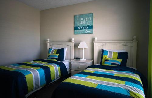 Crescent Lakes House | Crescent Lakes Villa
