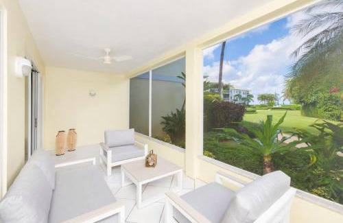 Seven Mile Beach House | Crescent Point #9: 3Bed Condo