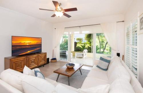 Seven Mile Beach House | Crescent Point #9: 3Bed Condo