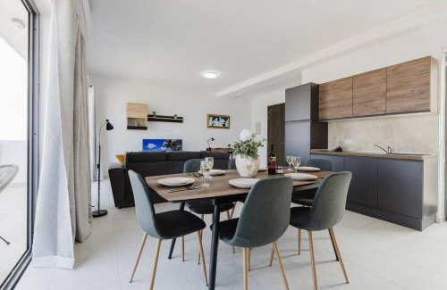 Mellieħa Heights Apartment | Crescent View Ph - Mlh City Escape By Homely!