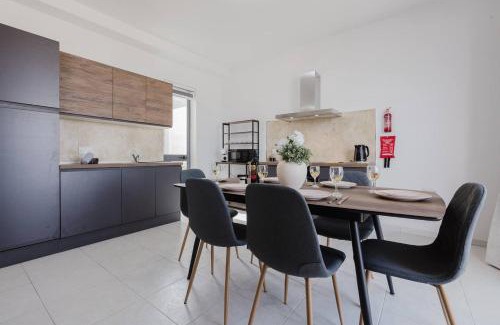 Mellieħa Heights Apartment | Crescent View Ph - Mlh City Escape By Homely!