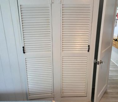 Crescent Beach House | Crescent Vintage Cottage