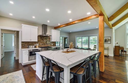 Cresco House | Cresco Countryside Oasis Surrounded by Nature!