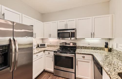 Old Fourth Ward Apartment | Crest At Midtown 1525 L 2 Bedroom 2 Bath