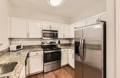 Old Fourth Ward Apartment | Crest At Midtown 2302 L 2 Bedroom 2 Bathroom