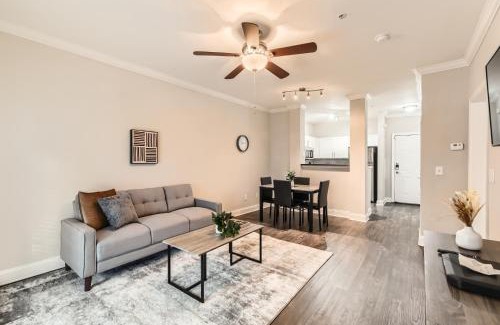 Old Fourth Ward Apartment | Crest At Midtown 4218 L 1 Bedroom 1 Bathroom
