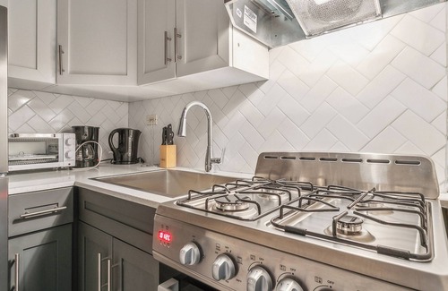 SoNo Apartment | Crest at Peachtree 1714 spacious 1 Bd 1 Bth
