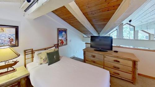 Snowmass Village House | Crestwood 1216 Standard 1 Bedroom plus Loft