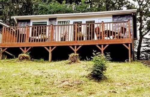 Bont Newydd House | Crib Goch Cozy Dog-friendly Cabin Retreat