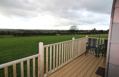 Hayton Cabin | Criffel Pod, Hayton near Hadrian's Wall, pet friendly and hot tub