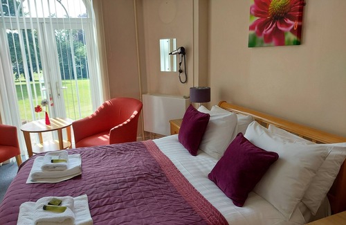 Nottingham House | Cripps Hall Guest Annexe