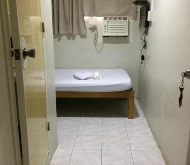 Dumaguete Hotel | CrisFil's Lodge Incorporated
