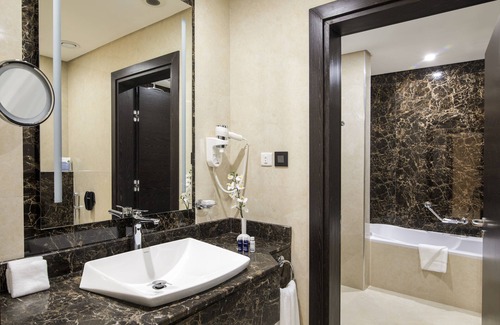 Riyadh Hotel | Cristal Amaken Hotel