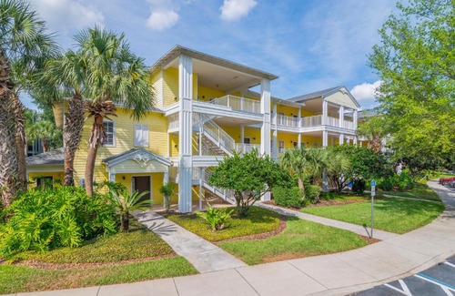 Bahama Bay Apartment | Cristina's Tropical Villa/Just minutes from Disney!