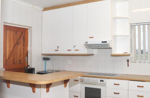 Summerstrand House | Cristonia House