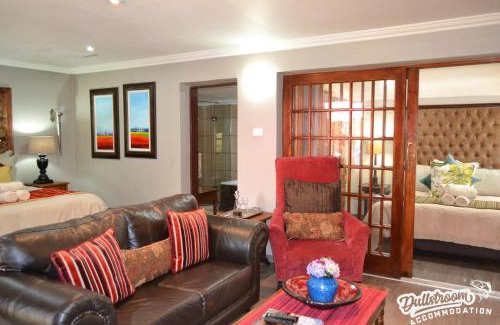 Kareeberg Apartment | Critchley Hackle Cottage 7