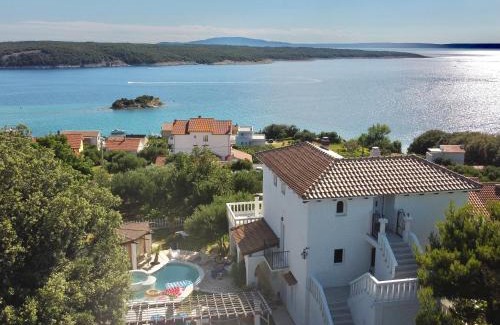 Rab Town Apartment | Croatia holidays with pool & sauna, near sandy beach - Rab Villa Agata