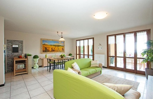 Soiano del Lago Apartment | Crocus 1 con piscina by Wonderful Italy