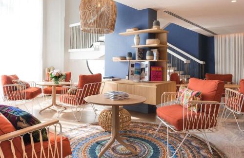 Cannes City Centre Hotel | Croisette Beach Hotel Cannes - MGallery Collection