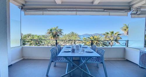 Pointe Croisette Apartment | Croisette I - 4 pers - Front de mer - Climatisé