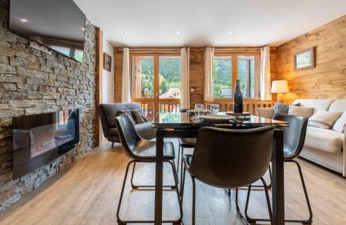 Meribel Centre Apartment | Croix des Verdons F2 Meribel Centre 180 from the ski pistes