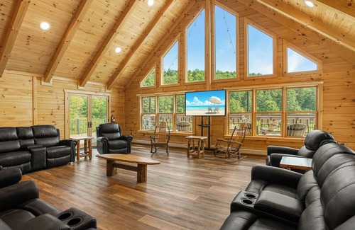 Equinunk Cabin | Crooked Creek Retreat w/ Pickleball, Fire Pit, Tennis and More!