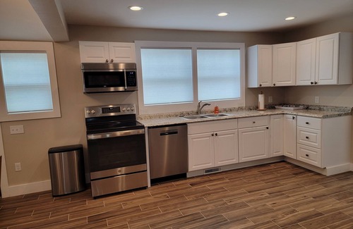 Ponshewaing Cottage | Crooked Lake Cottage - 4 Bedrooms and 2 baths that sleeps 12 - NEWLY RENOVATED