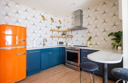 Westside House | Crosley Suite | Just Blocks to King Street!