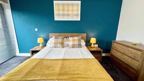 Stafford Apartment | Cross Court, Stafford by BELL Apartments