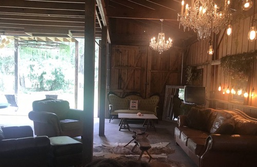Hawthorne Other | Cross Creek Farmhouse - Unique Farm Stay on Orange Lake!