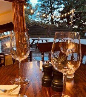 Tebay Hotel | Cross Keys Inn