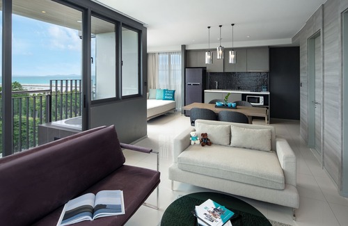 Na Chom Thian Hotel | Cross Vibe Pattaya Seaphere