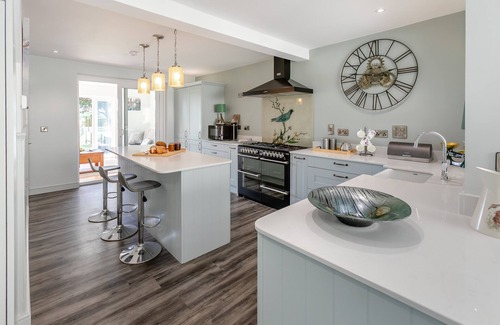 Westleigh House | Crossbury House - Four Bedroom House, Sleeps 8