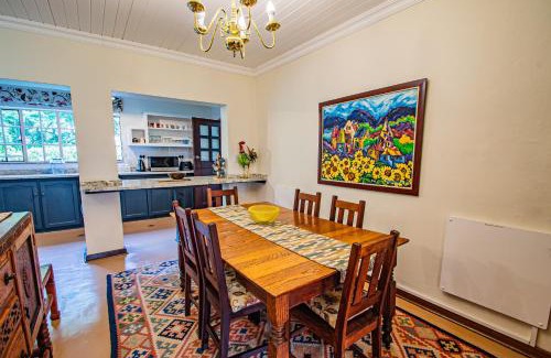 Dullstroom House | Crossroads Cottage