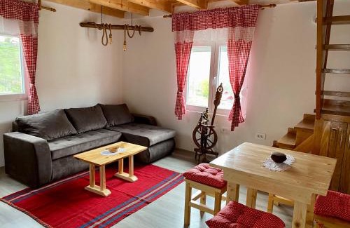 Pluzine Apartment | Crossroads Preseka