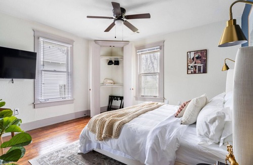 Crosstown House | Crosstown Gem in Midtown Memphis