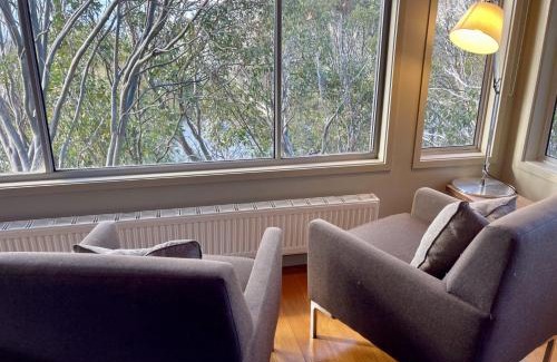 Falls Creek Apartment | Crow's Nest 2
