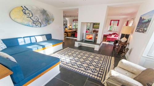 Georgeham House | Crowborough Farm - Impressive & Sophisicated home surrounded by unspoilt countryside in Georgeham - Dog Friendly, sleeps 14