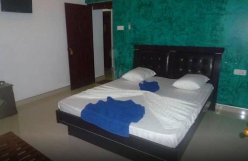 Anuradhapura Hotel | Crown Grand Hotel