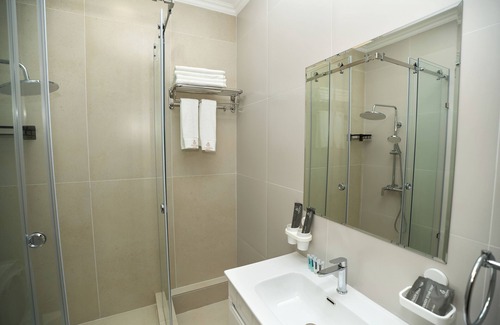 Bishkek Hotel | Crown Hotel