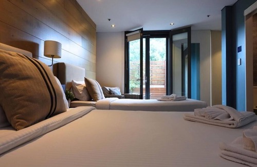 Surry Hills Hotel | Crown Hotel Surry Hills