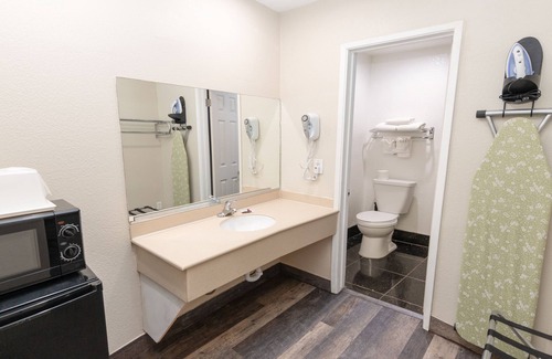 El Centro Hotel | Crown Motel