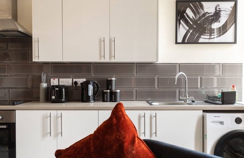 Halifax Apartment | Crown Street Aparthotel