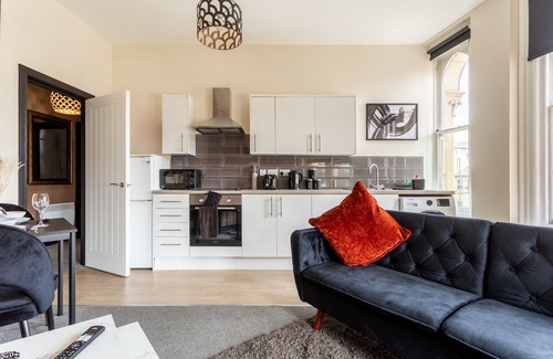 Halifax Apartment | Crown Street Aparthotel